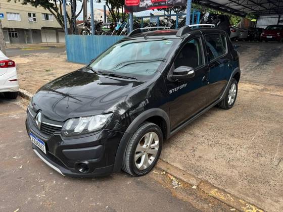 RENAULT SANDERO 1.6 STEPWAY 8V FLEX 4P MANUAL
